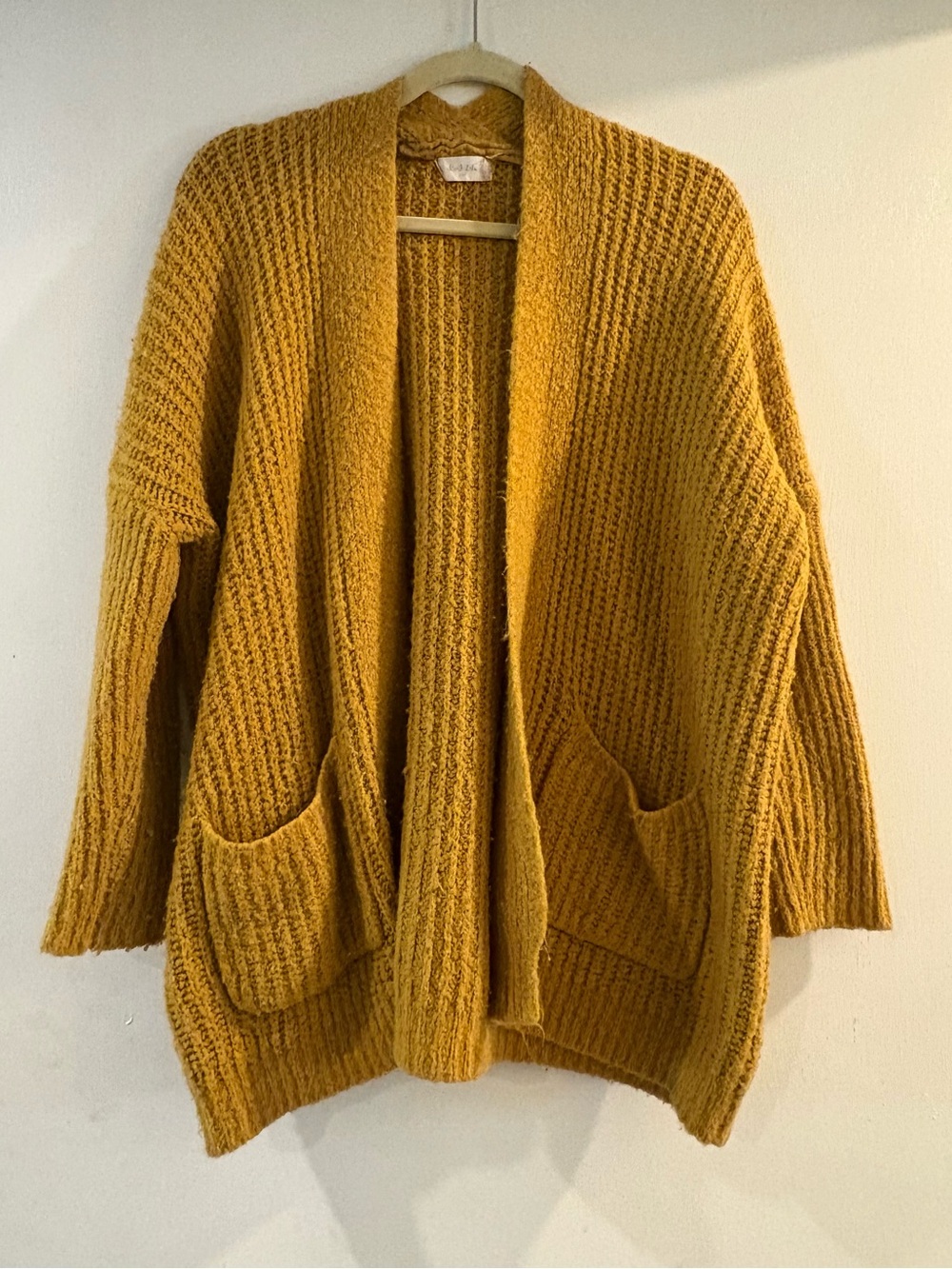 S/M Altar’d State Cardigan